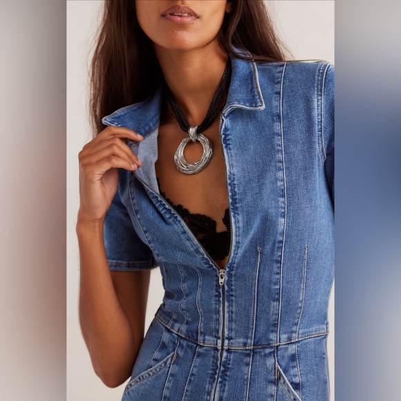 Free People Denim Zip-Up Flare Jumpsuit "Jayde" - New With Tags - Picture 4 of 5